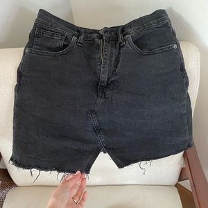 Madewell size 26 dark gray skirt